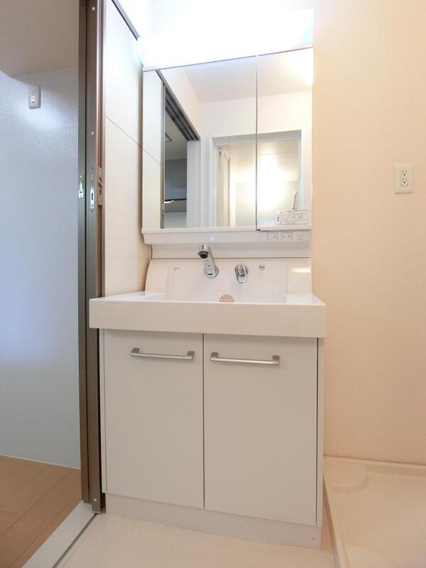 洗面設備　シャンプードレッサー