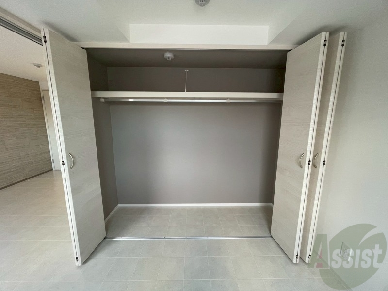 収納　クローゼットがありました。お洋服や荷物はここへ