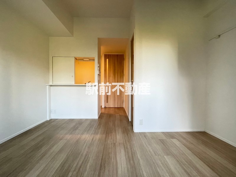 居室・リビング　※同タイプ写真