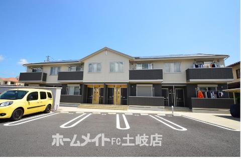 建物外観　外観写真（昼）