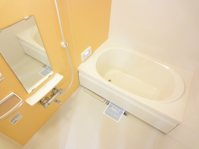 バス・シャワールーム　綺麗な浴室になります。