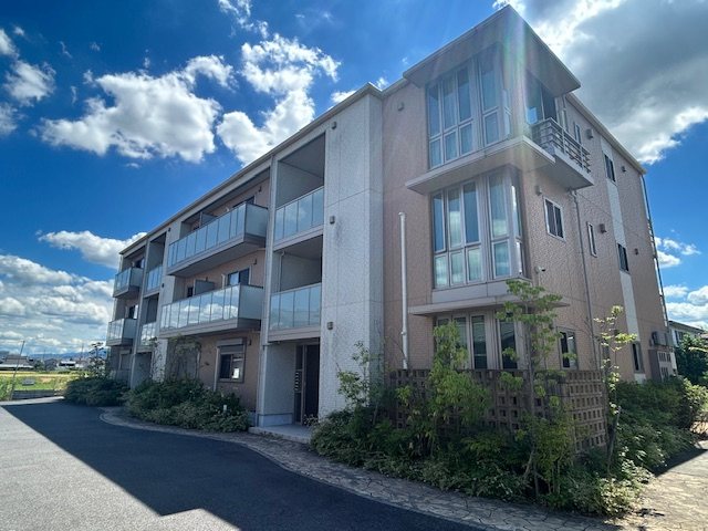 建物外観　オシャレな外観です。