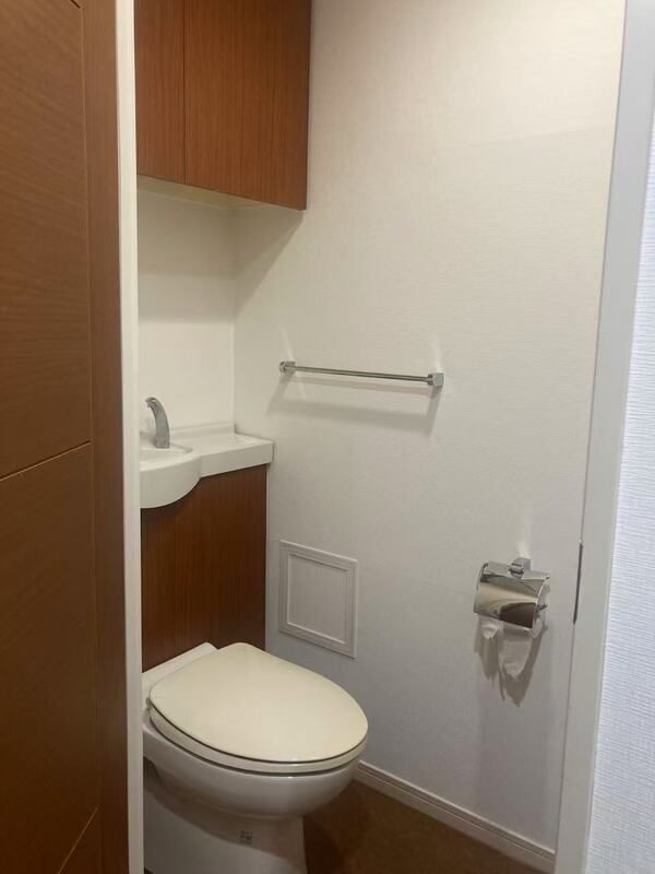 トイレ　ゆったりとした空間のトイレです