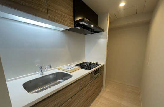 キッチン　コンパクトなキッチンで掃除もラクラク