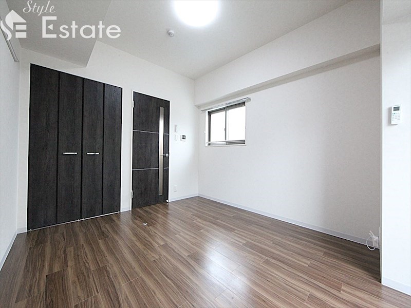 居室・リビング　内装