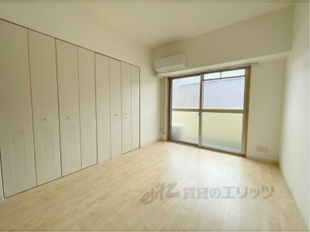 居室・リビング　洋室