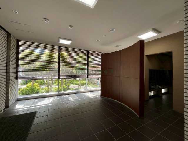 ロビー　レガーロ西早稲田