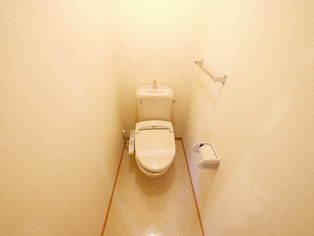 トイレ　トイレもきれいです