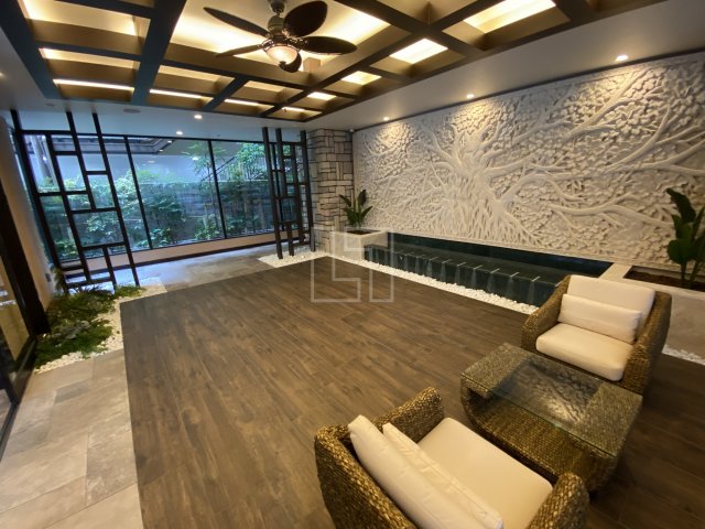 ロビー　スプランディッド安土町　ロビー