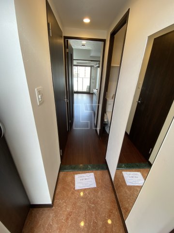 玄関　スプランディッド安土町　玄関