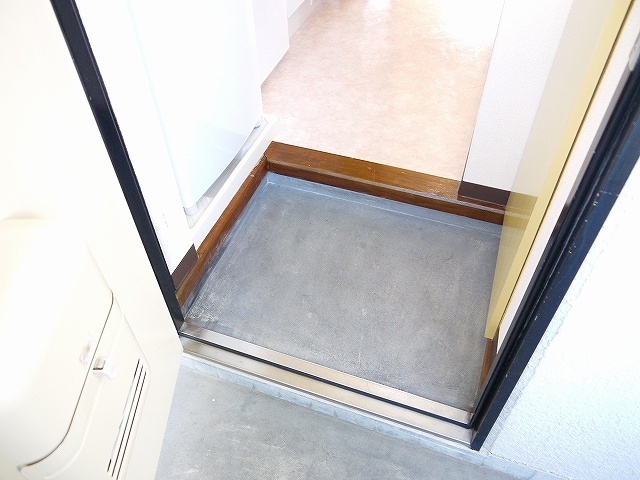 玄関　シンプルで使いやすい玄関です