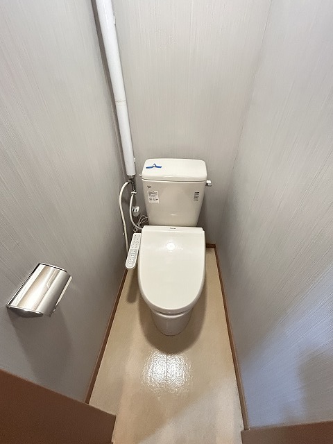トイレ　トイレ