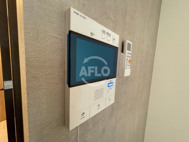 セキュリティ　レジュールアッシュ谷町六丁目　TVモニター付きインターホン