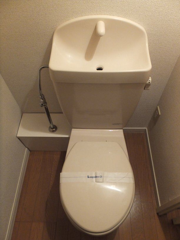 トイレ　お風呂とトイレ別です