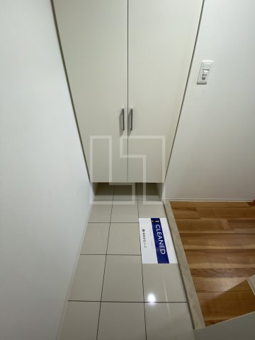 玄関　コンフォリア心斎橋EAST　玄関