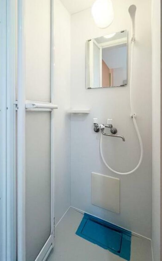 バス・シャワールーム　シャワー（同一仕様写真）