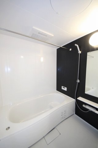 バス・シャワールーム　日々の疲れを癒すお風呂付です
