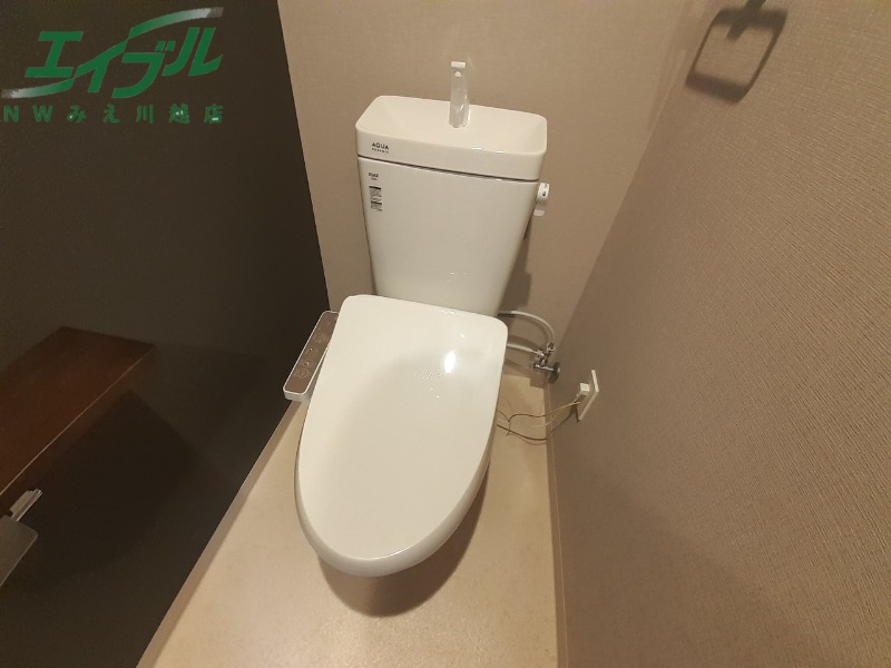 トイレ　※同タイプ別部屋写真※