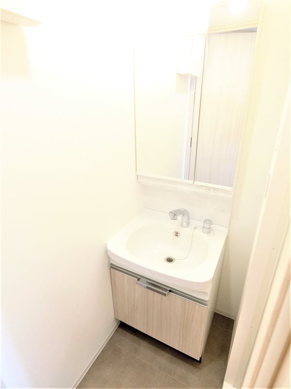 洗面設備　独立洗面台