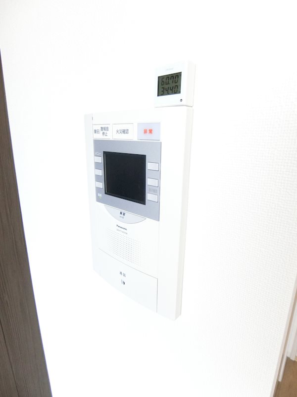 セキュリティ　モニター付きインターホン
