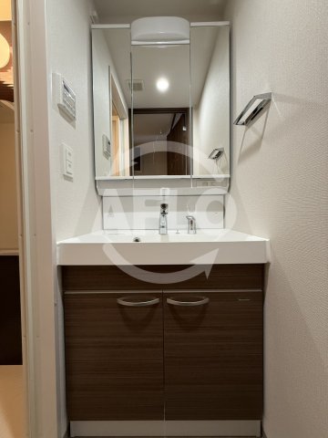 洗面設備　Alivis九条　洗面所