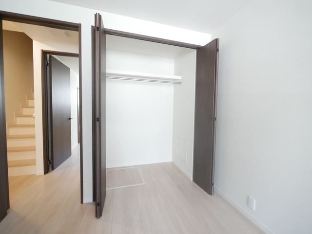 収納　★大きめの収納スペース完備です★