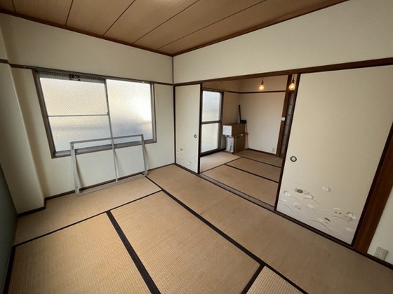 居室・リビング　※別部屋の写真です