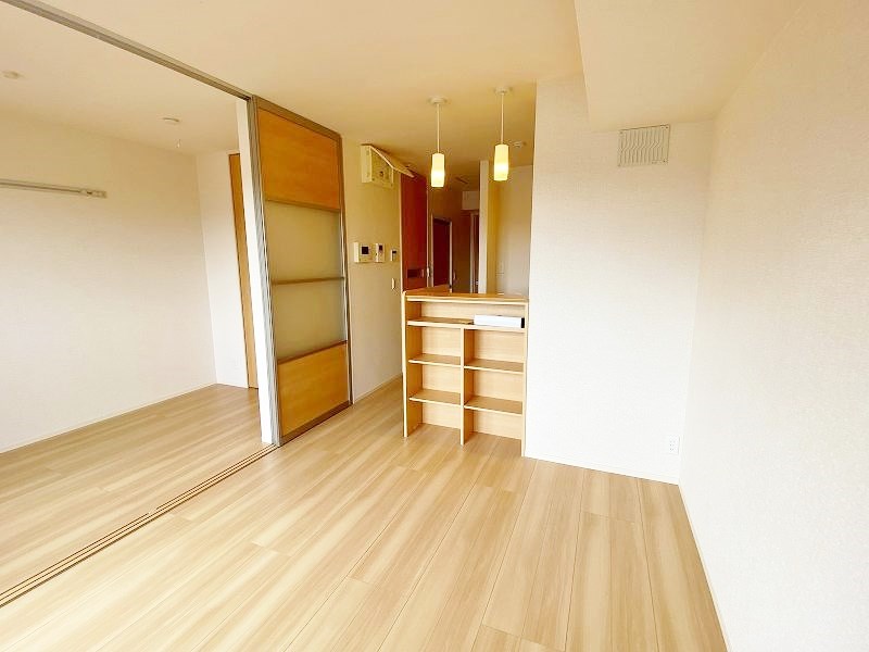 居室・リビング　★LDK10帖★