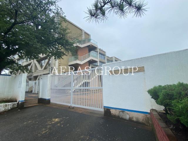 中学校　立川市立立川第八中学校（中学校）まで1242m