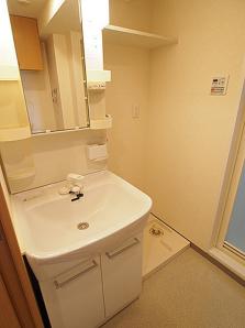 洗面設備　※別部屋写真参照