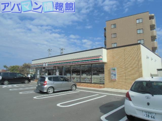 コンビニ　セブンイレブン新潟弁天橋通店（コンビニ）まで686m