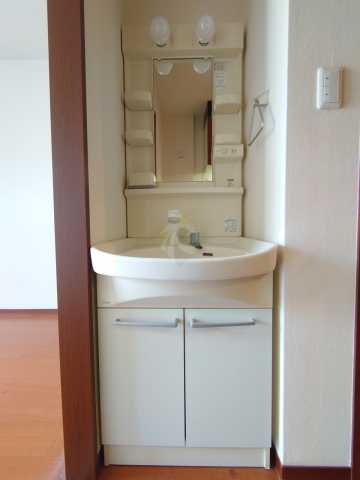 洗面設備　室内見学承ります。当店掲載物件以外もまとめてお問合頂けます。