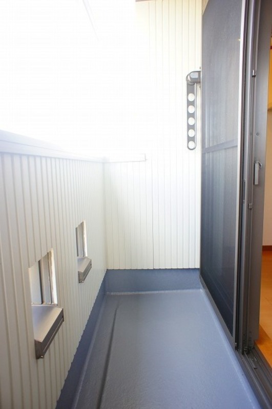 バルコニー　図面と現状に相違がある場合には現状を優先