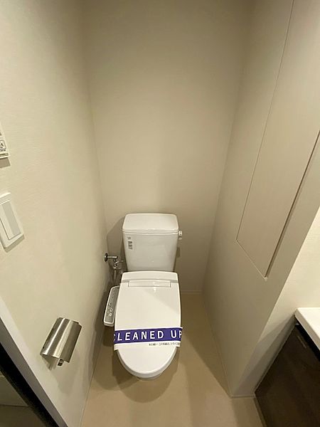 トイレ　※別室参考写真