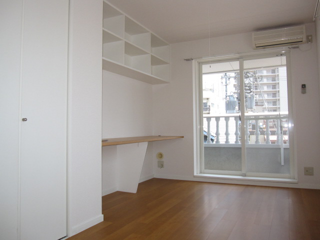 居室・リビング　洋室