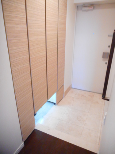 玄関　玄関（前回内装時2024年1月撮影）