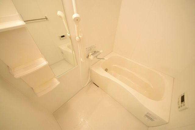 バス・シャワールーム　同施工イメージ　現状優先