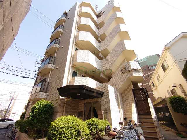 建物外観　フロント新代田