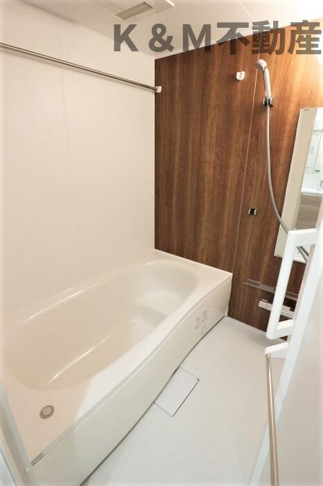 バス・シャワールーム　日々の暮らしに欠かせないお風呂です