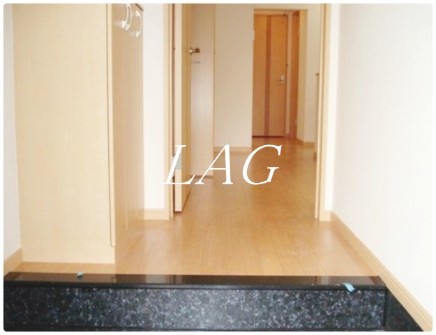 玄関　玄関です。