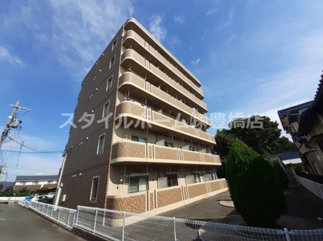 建物外観　建物外観を気になさる方へ、見た目の良い物件です