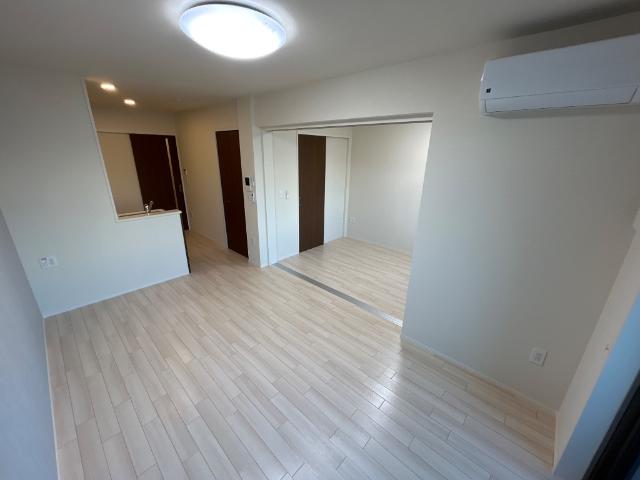 居室・リビング　リビング