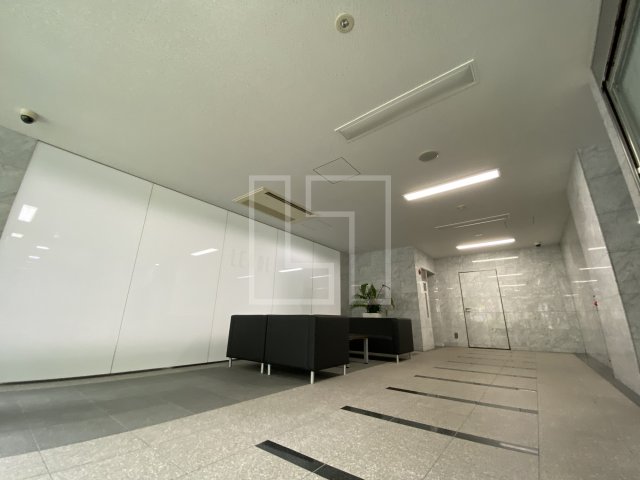 ロビー　リーガル岡崎橋　ロビー