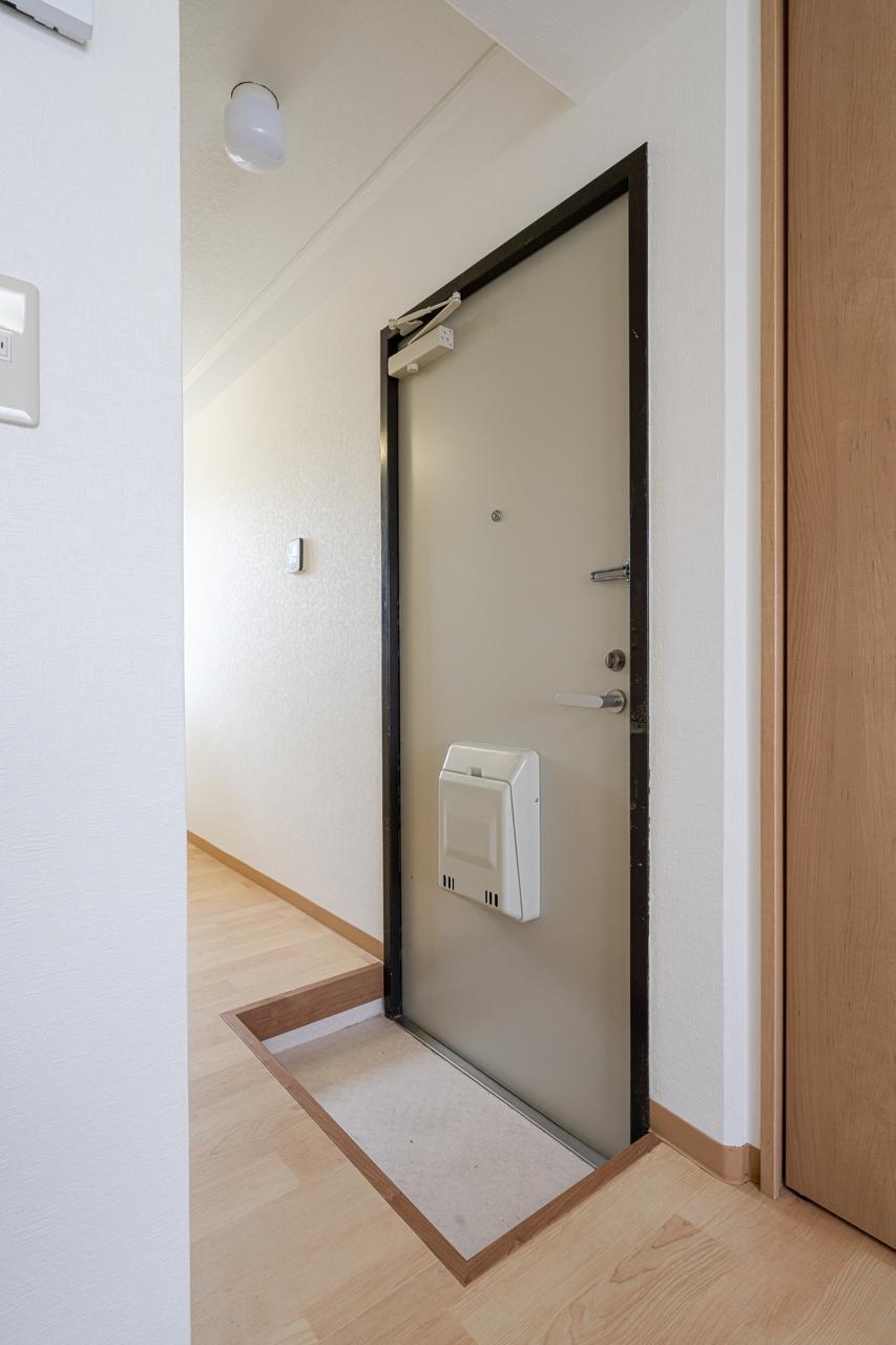 玄関　※別室参照