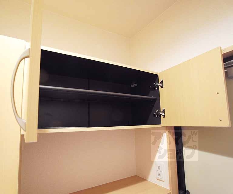 収納　シューズボックス上段