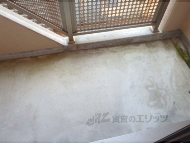 バルコニー　洋室側