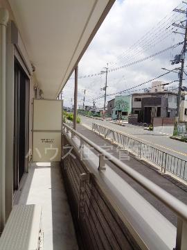 バルコニー　ベランダ