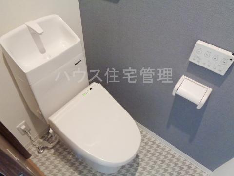 トイレ　シャワー付トイレ