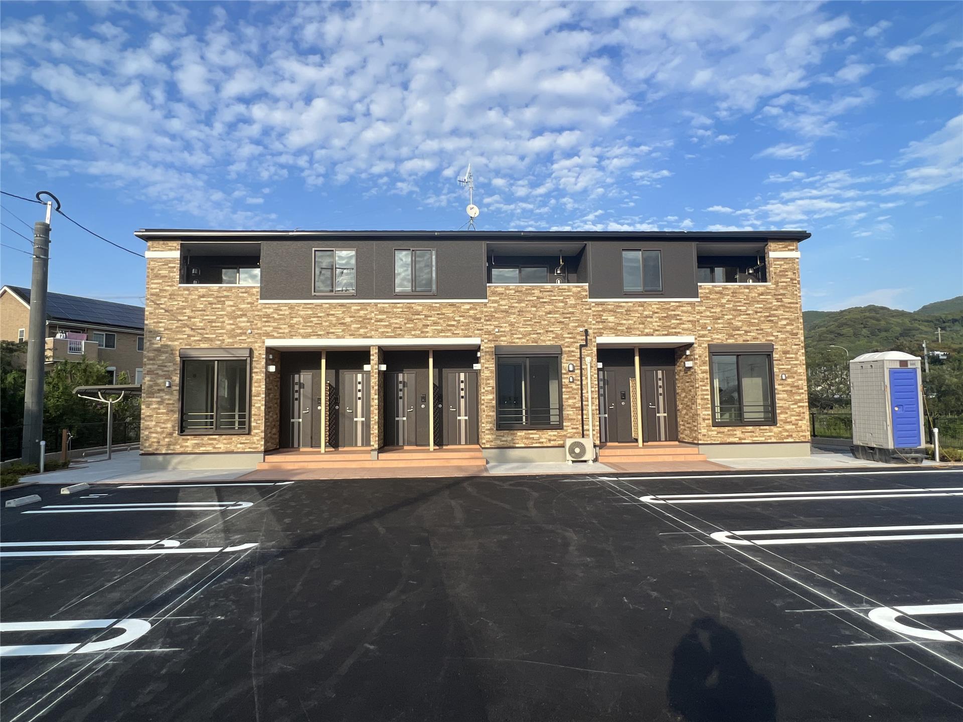 建物外観　※イメージパース