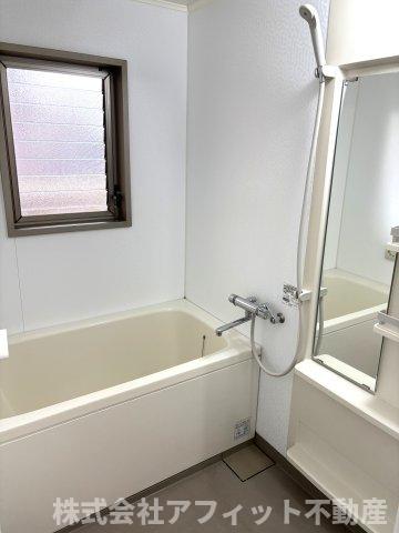 バス・シャワールーム　追い焚き機能付き※イメージです